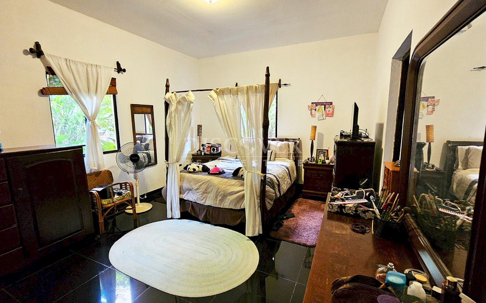  One-story house for sale - road to Ticuantepe