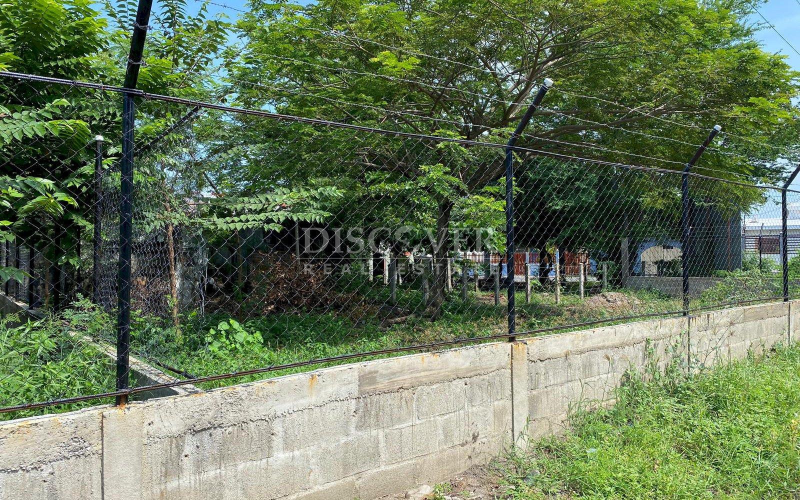 Two lots for sale located in Poneloya 