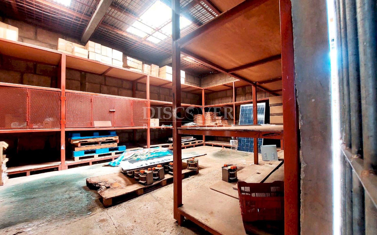  Office module with warehouse for sale - North Highway