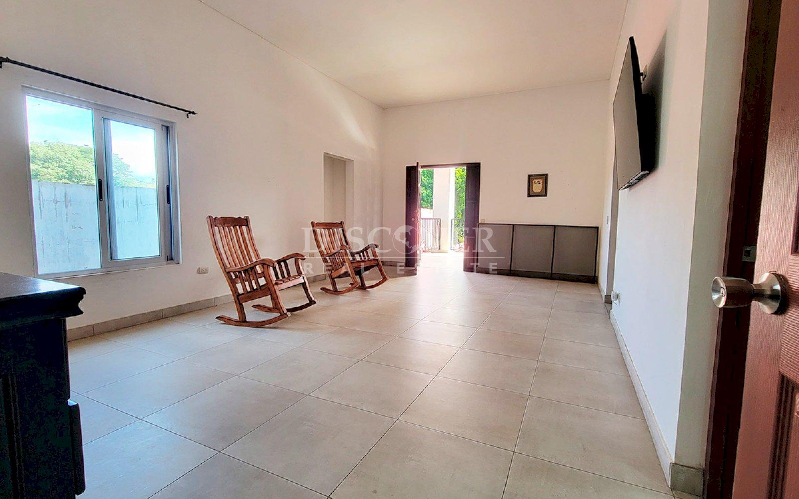 https://images.discovernica.com/propiedad/1600/ID13862.jpg