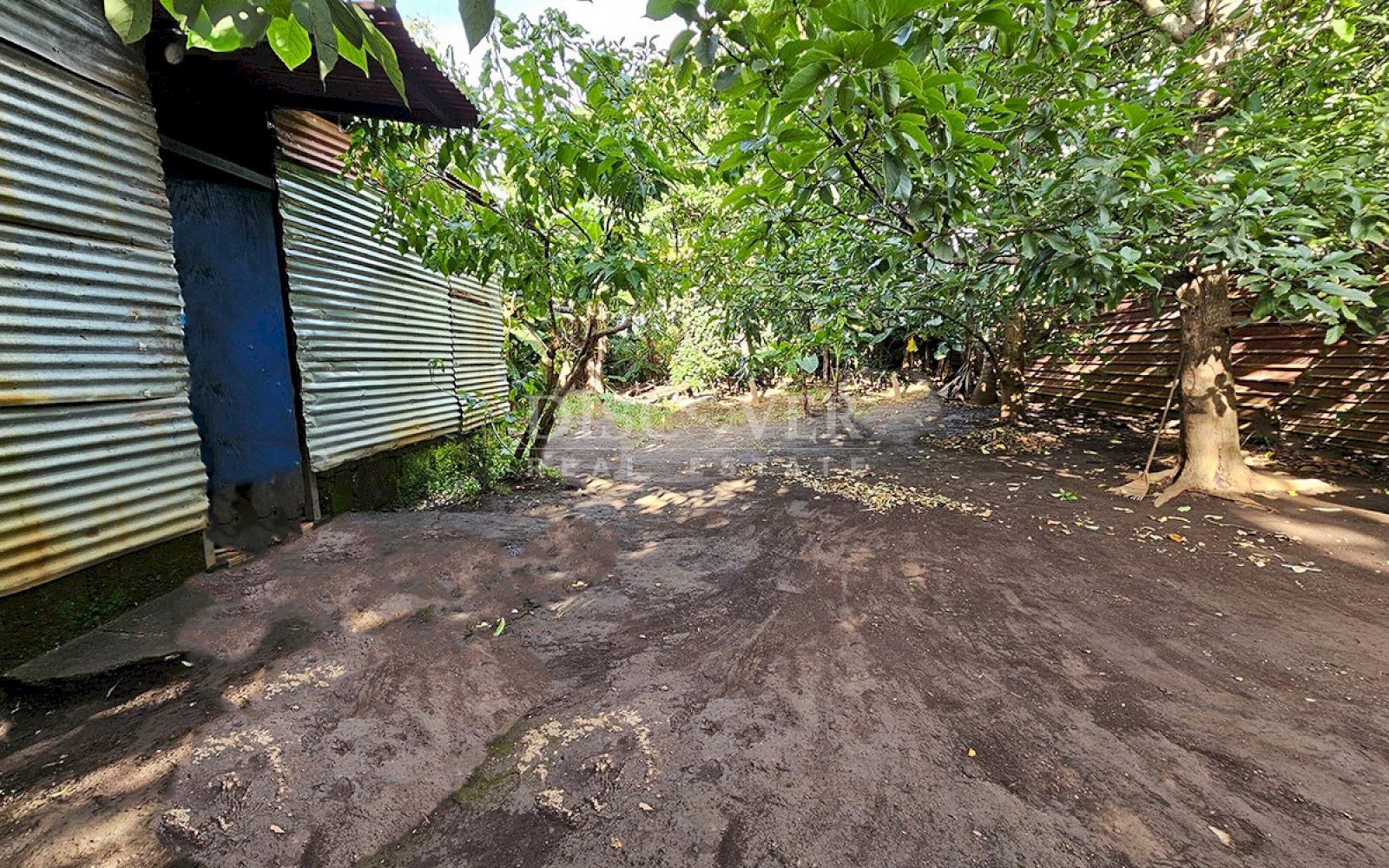  Lot for sale in Carretera a Masaya 