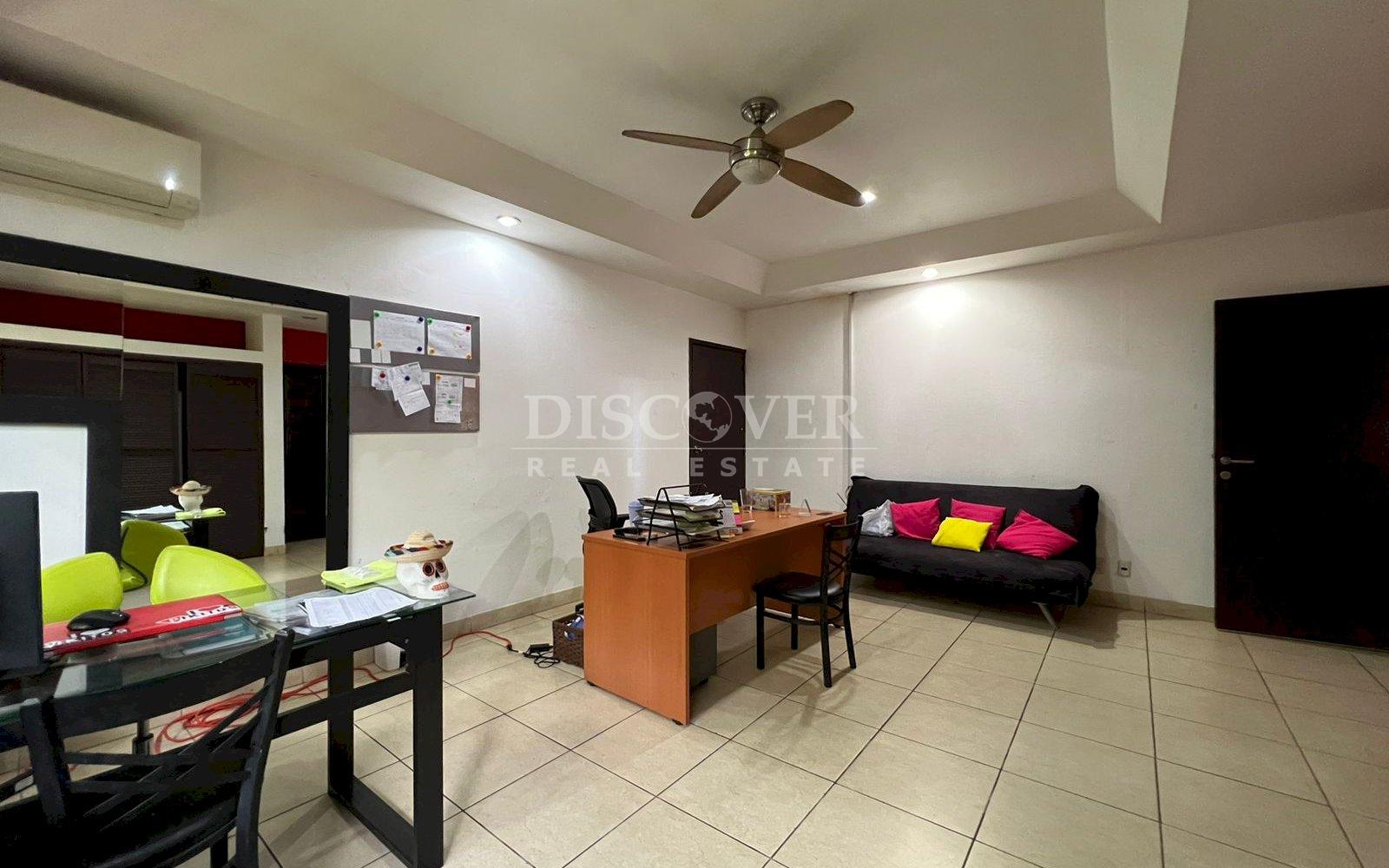 Great Investment Opportunity: Home for Sale in Los Robles