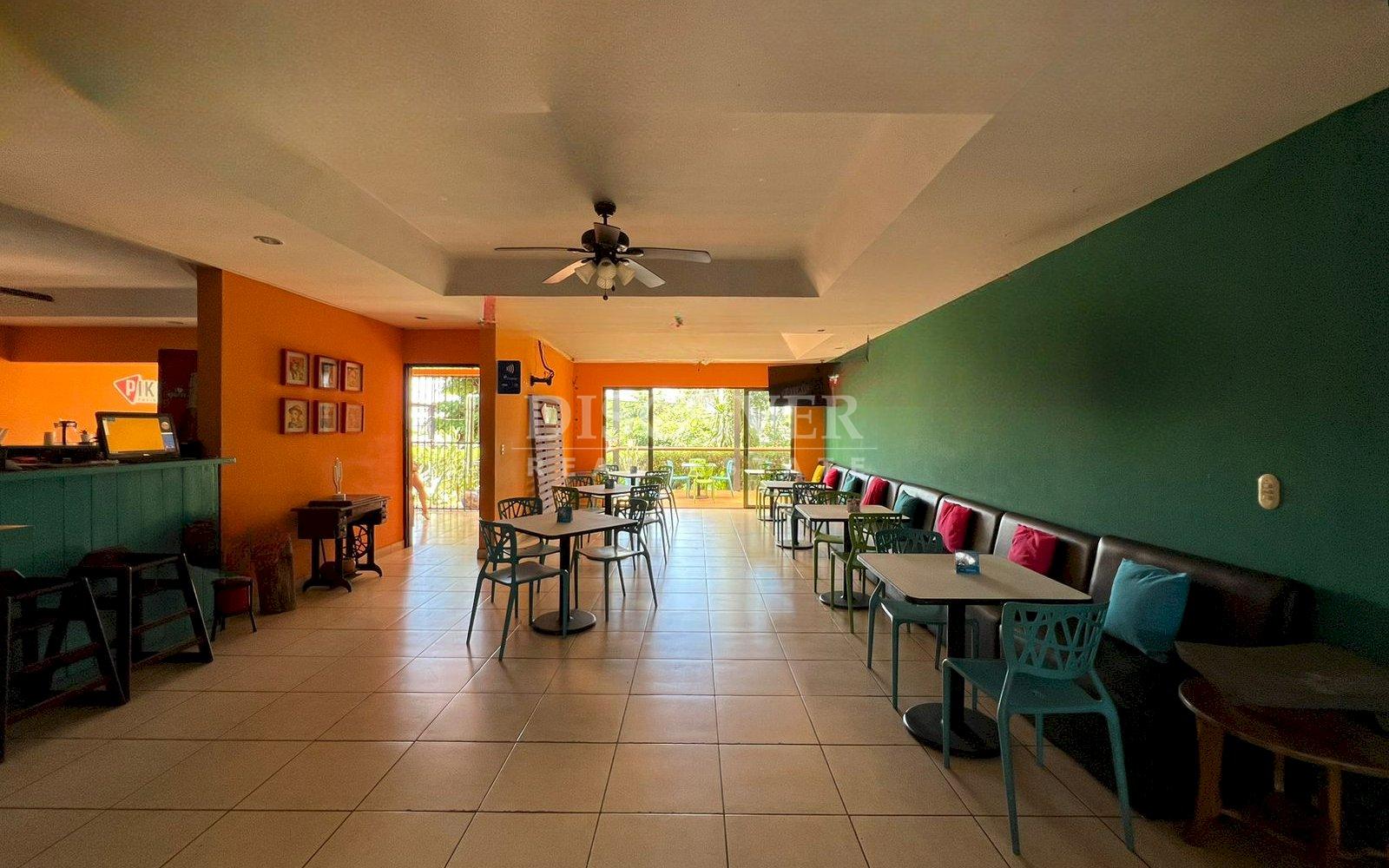 Great Investment Opportunity: Home for Sale in Los Robles