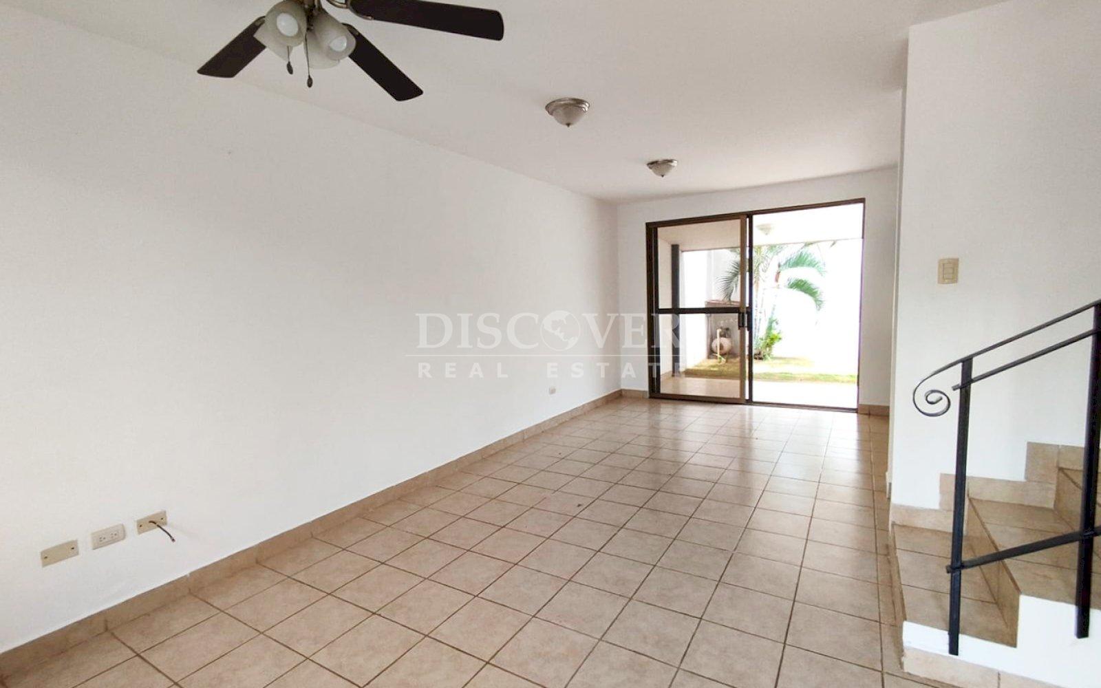  House for Rent/for Sale - Condominium in Santo Domingo 