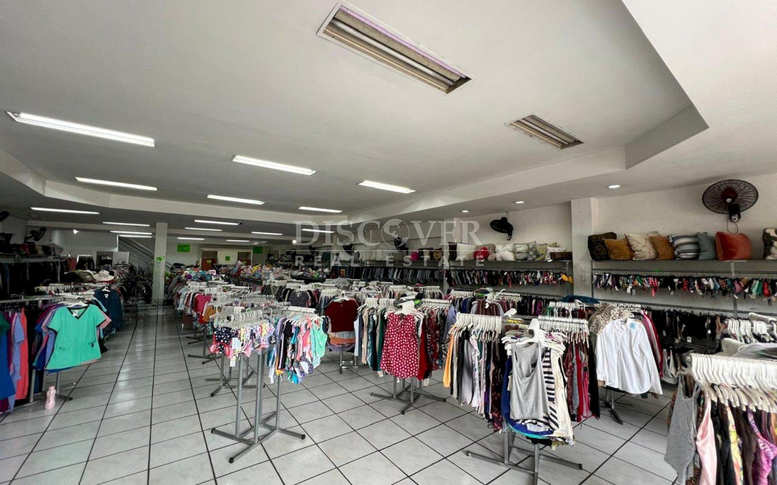  Commercial module for sale in Linda Vista 