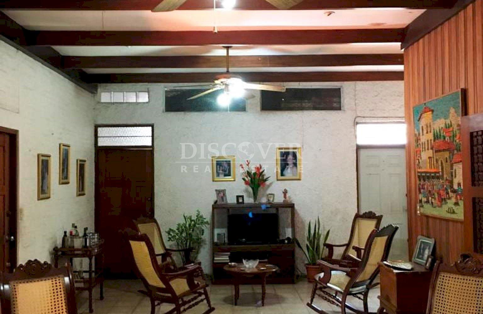  House for Sale in Villa Fontana
