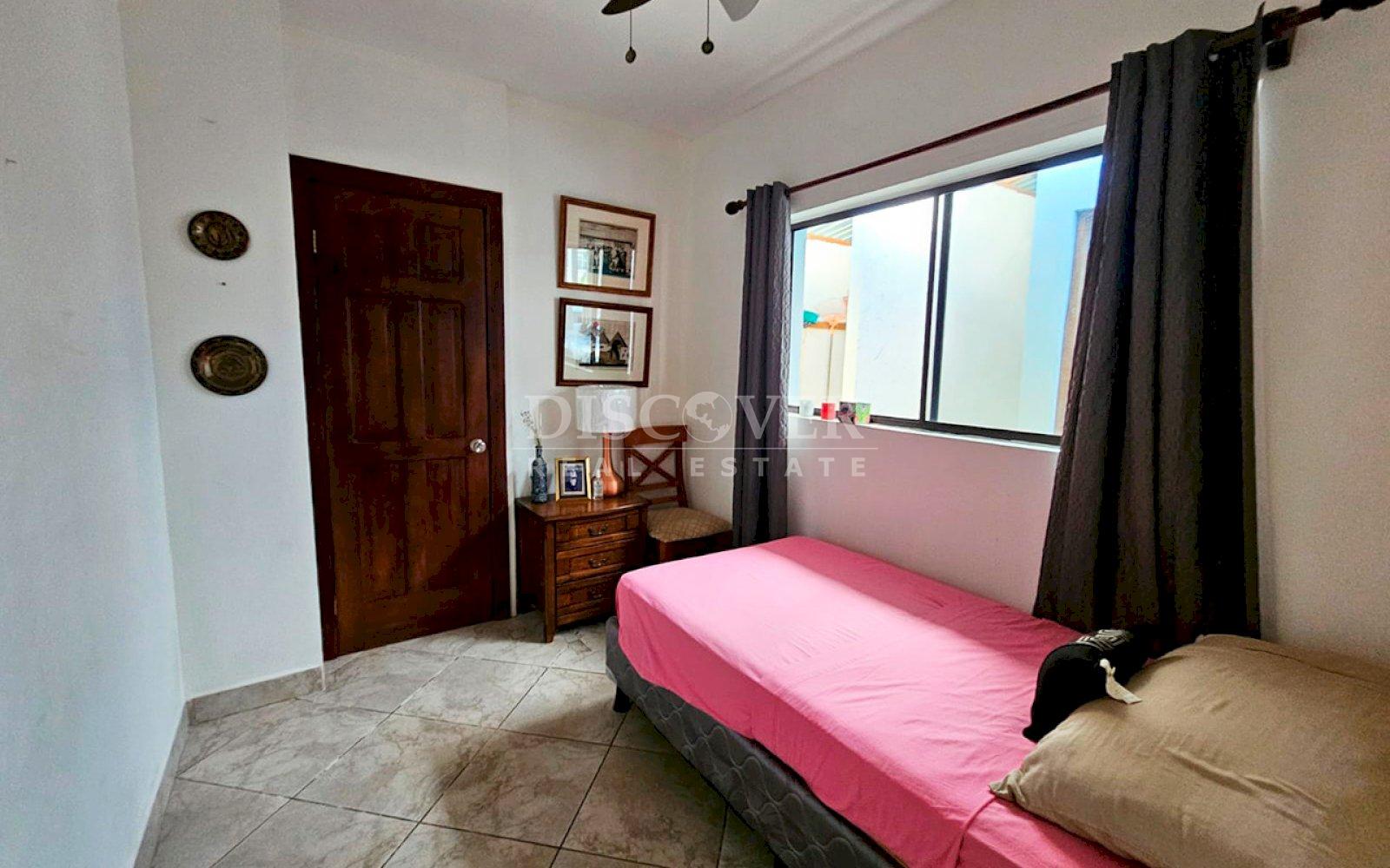  Modern house for sale on the Masaya Highway