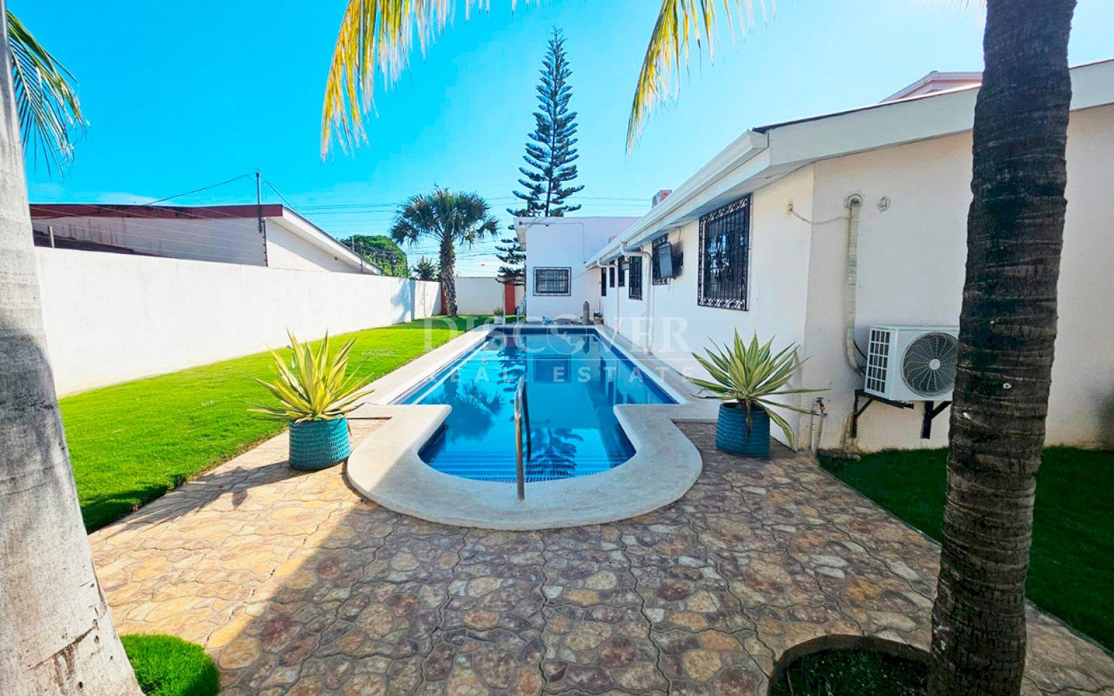  House for rent in Las Colinas