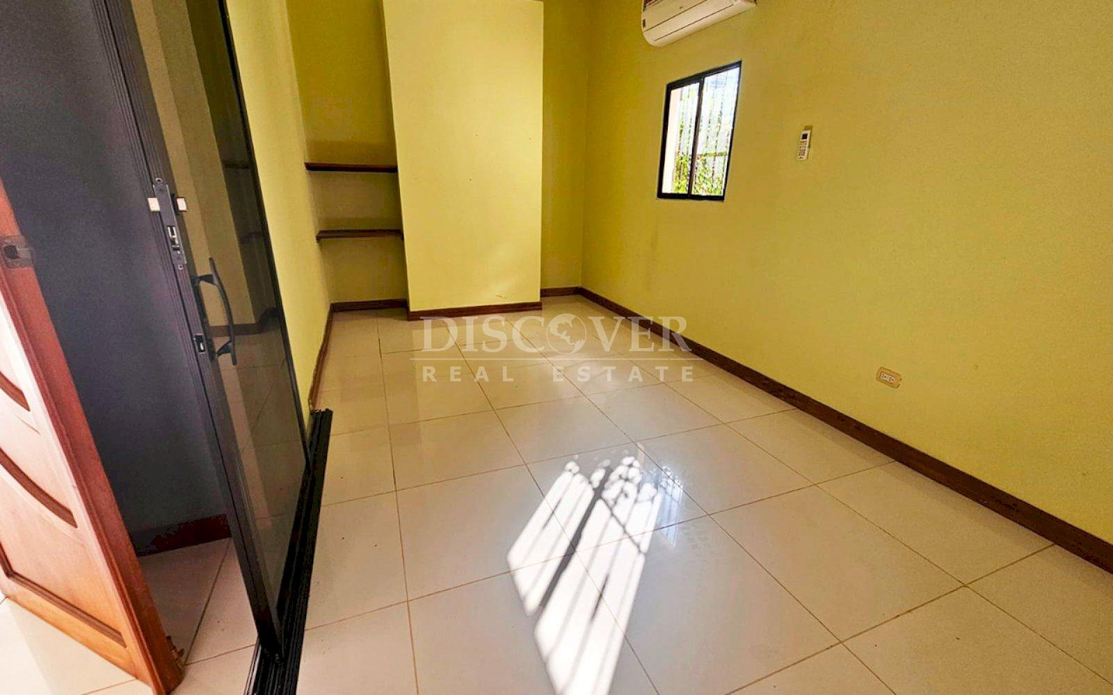  House for rent in Las Colinas