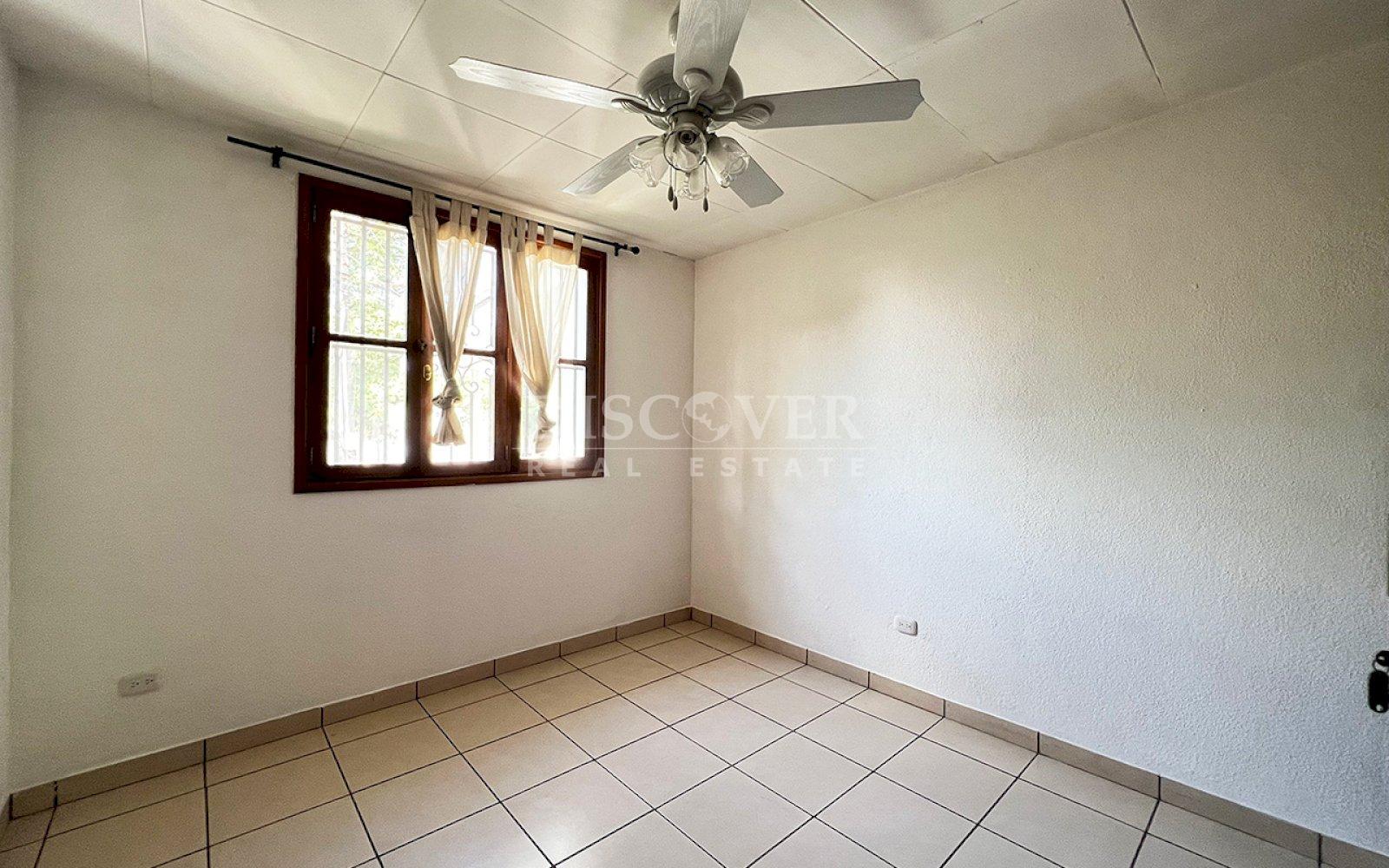  House for rent in residential area in Villa Fontana 