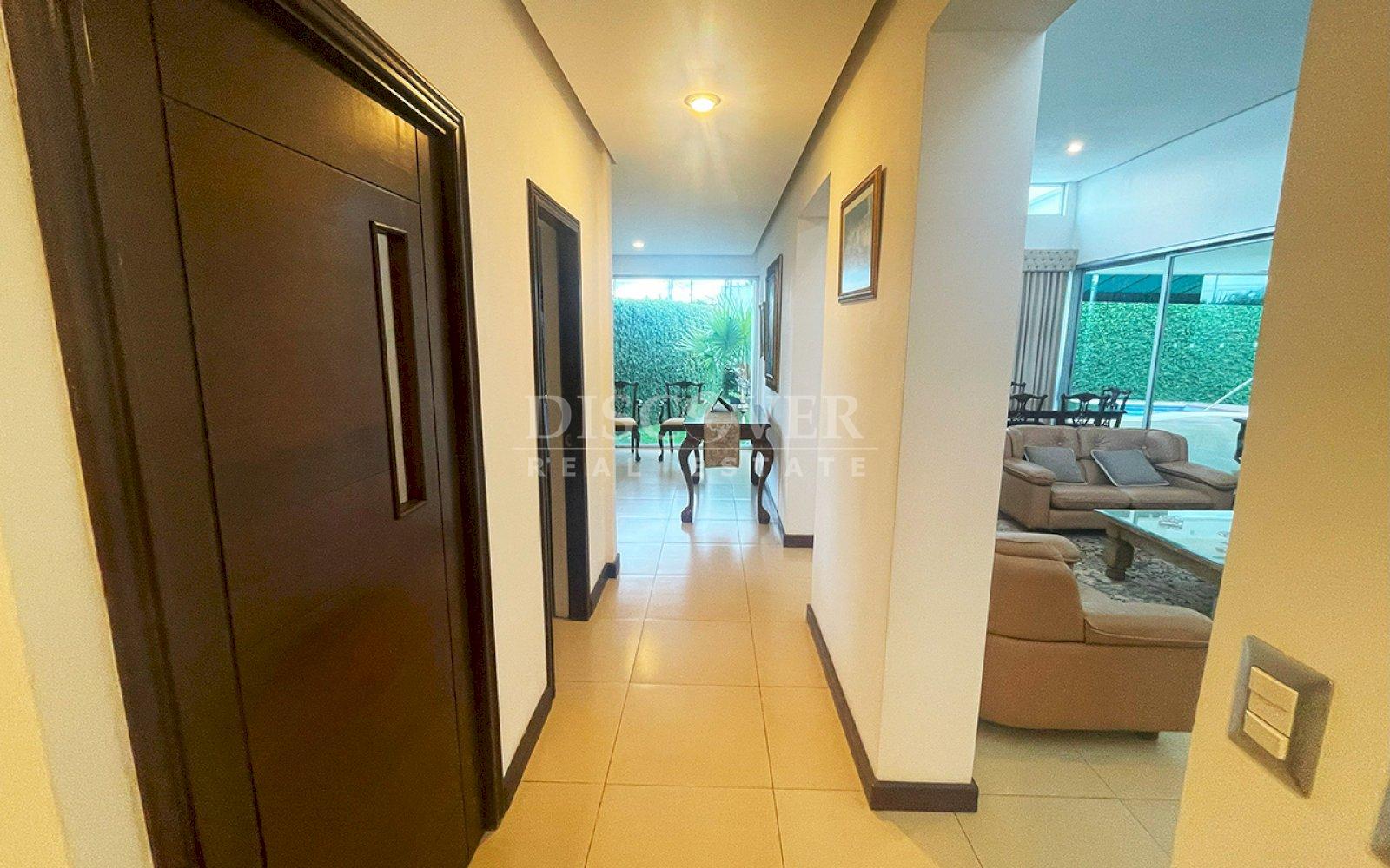  Semi-furnished house for sale in Santo Domingo 