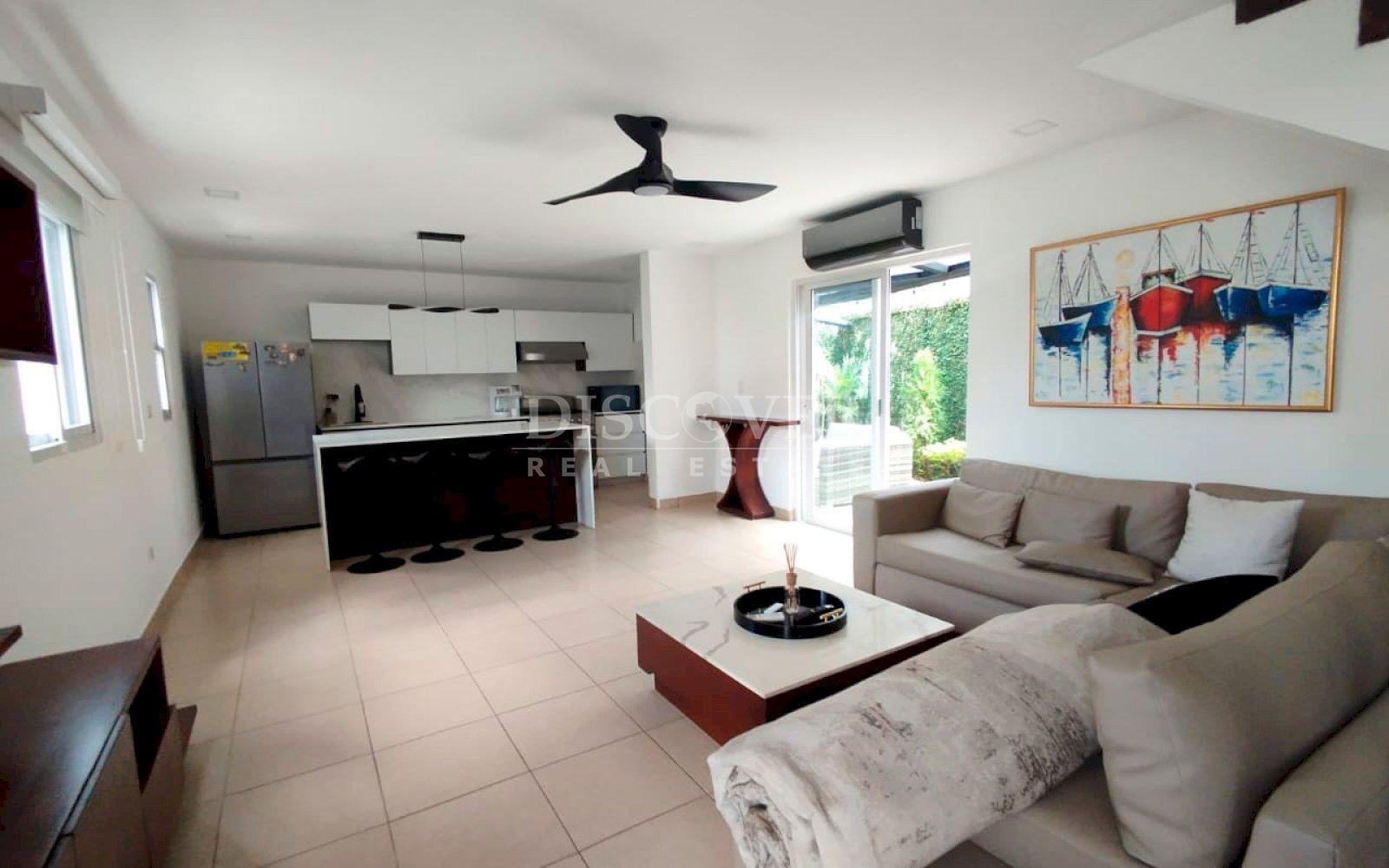  House for rent in condominium in Santo Domingo 