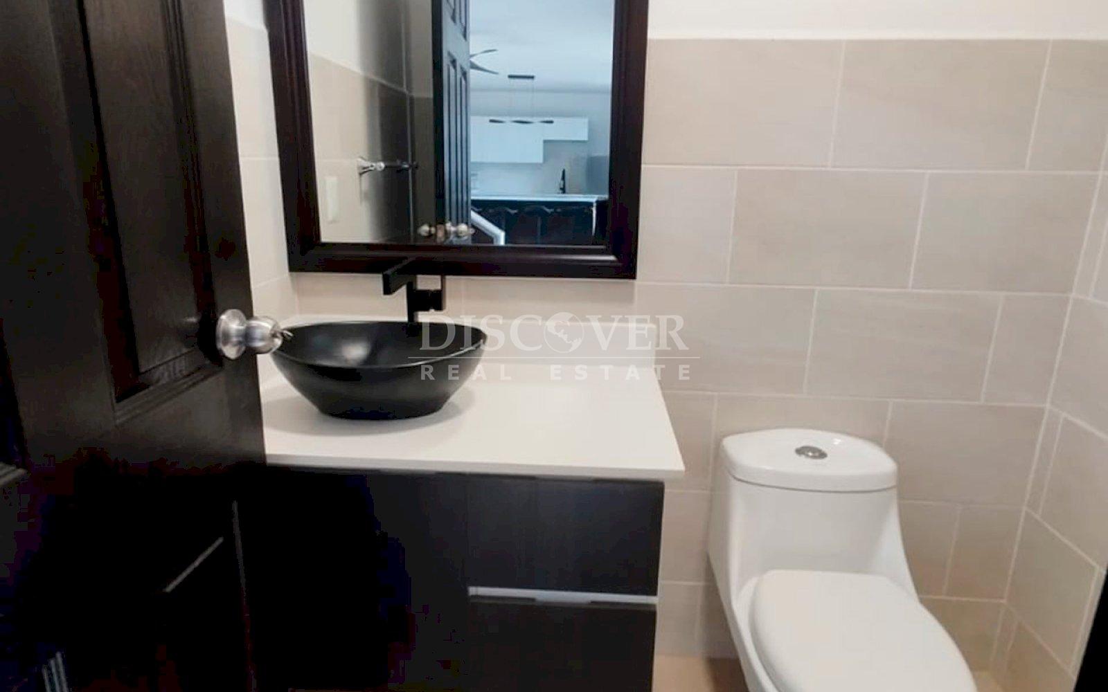  House for rent in condominium in Santo Domingo 