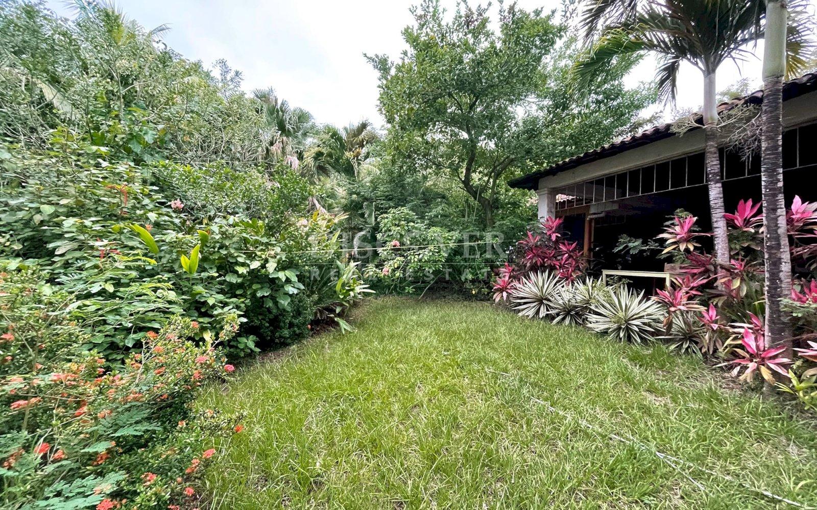  For Sale: Hotel in Granada, Nicaragua – Ideal for Renovation and Redevelopment