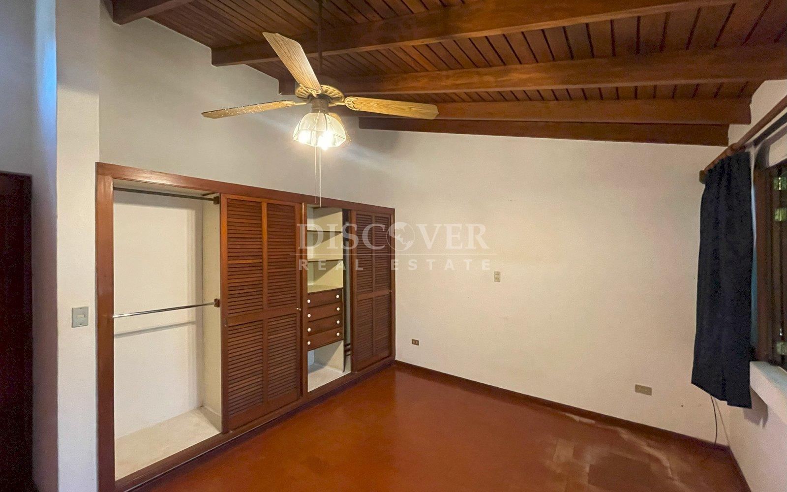 https://images.discovernica.com/propiedad/1600/ID14100_8.jpg