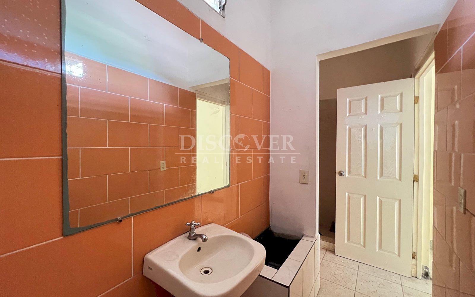  Commercial space for rent in a plaza - Santo Domingo 