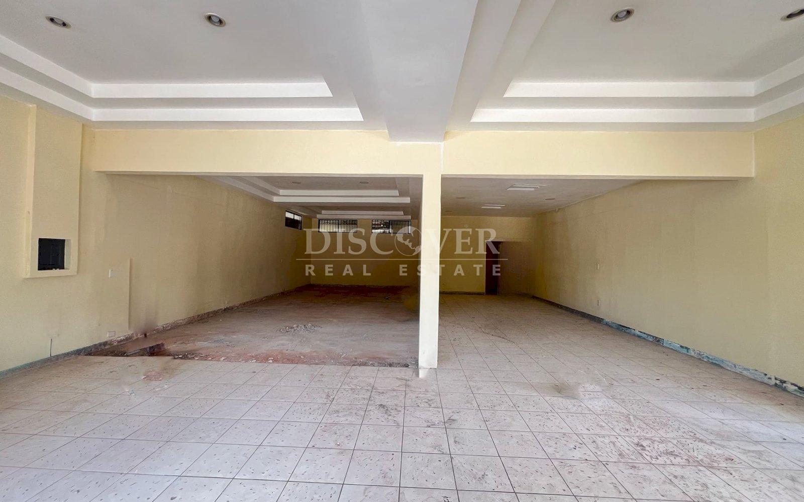  Commercial space for rent in a plaza - Santo Domingo 