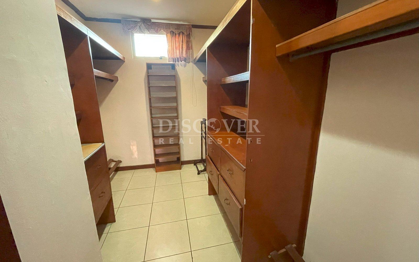  House for Rent for Residential Use - Villa Fontana