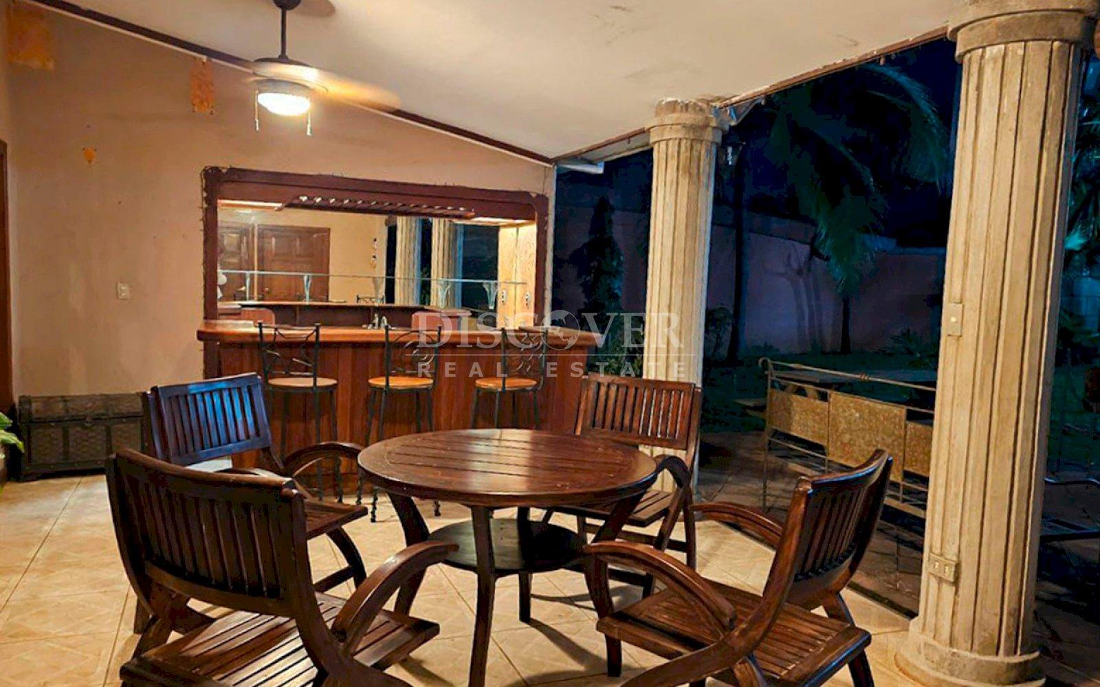  House for Rent for Residential Use - Villa Fontana