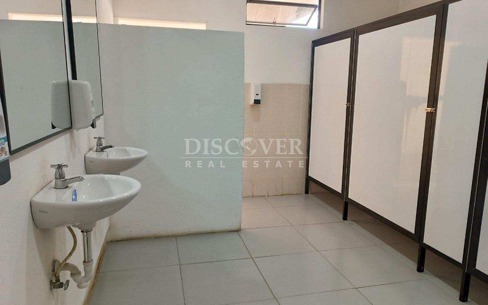  Commercial modules for rent in a plaza located in Carretera a Masaya