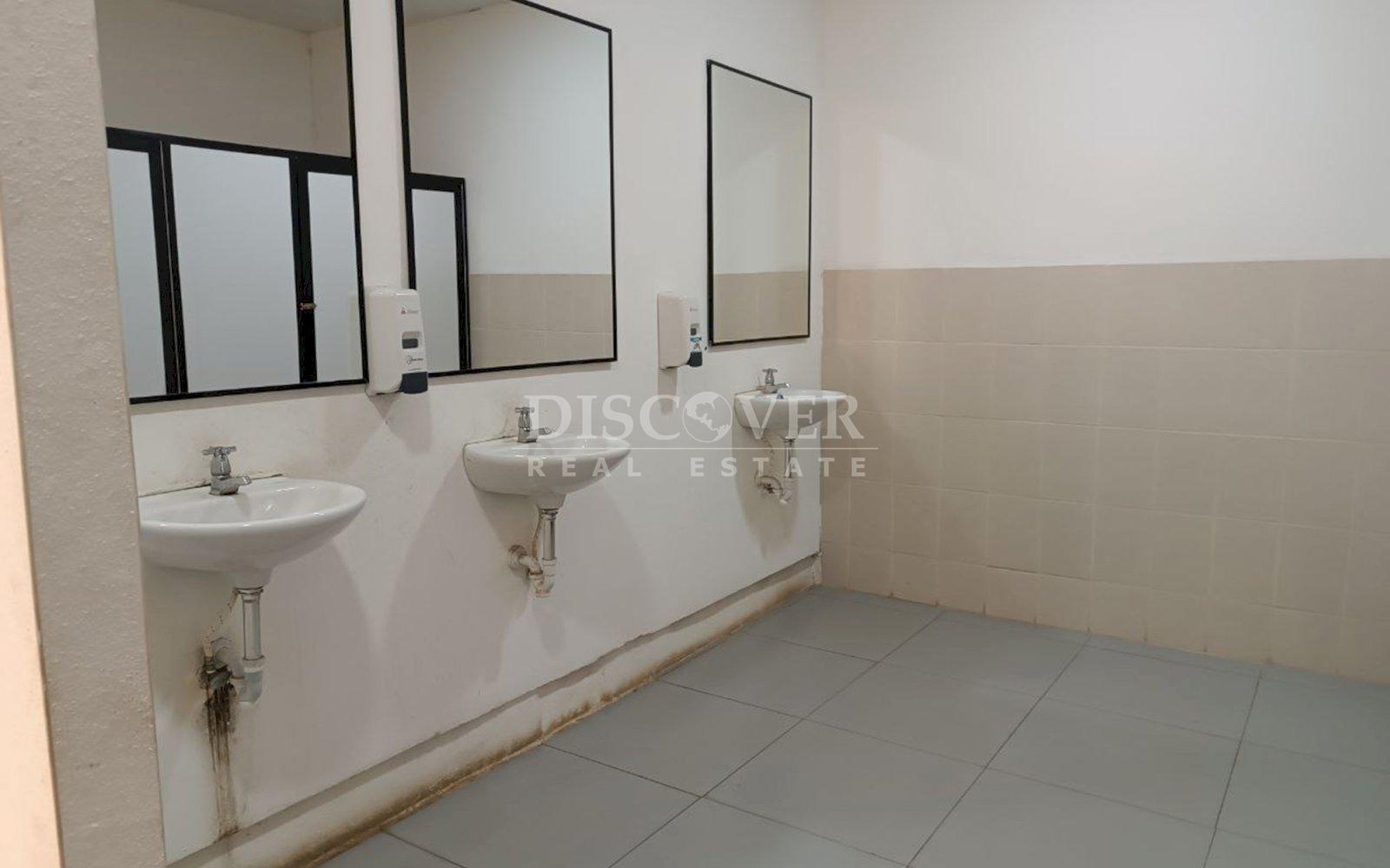  Commercial modules for rent in a plaza located in Carretera a Masaya