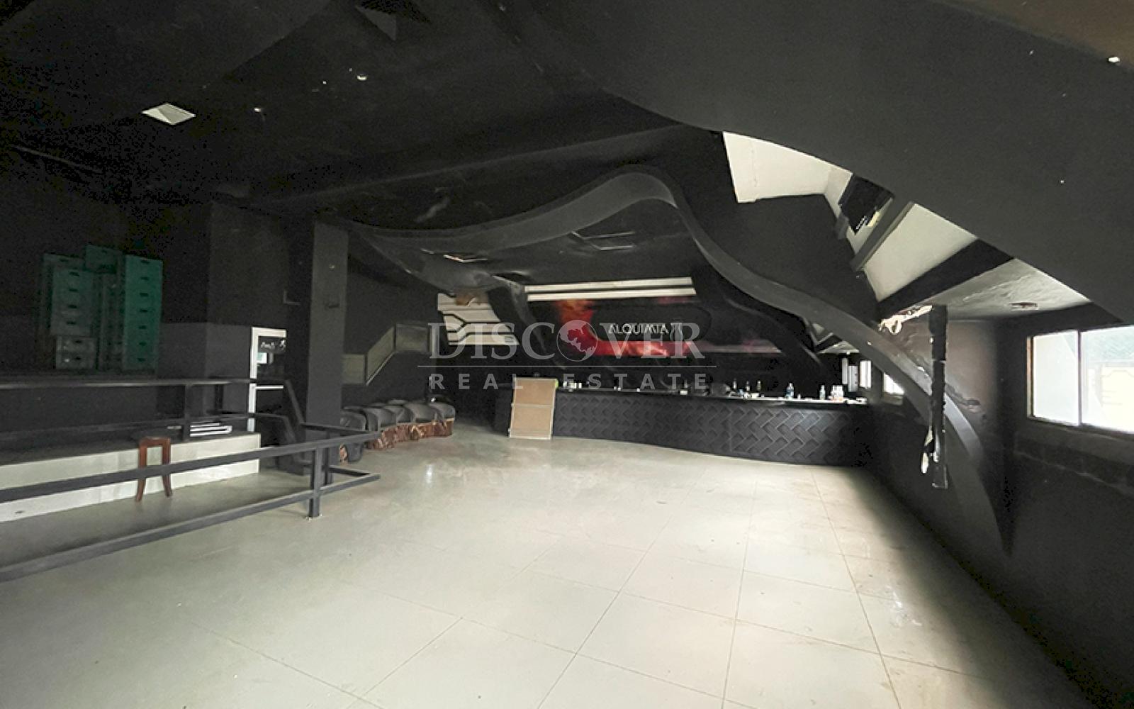  Commercial Property for Sale in Avenida Universitaria