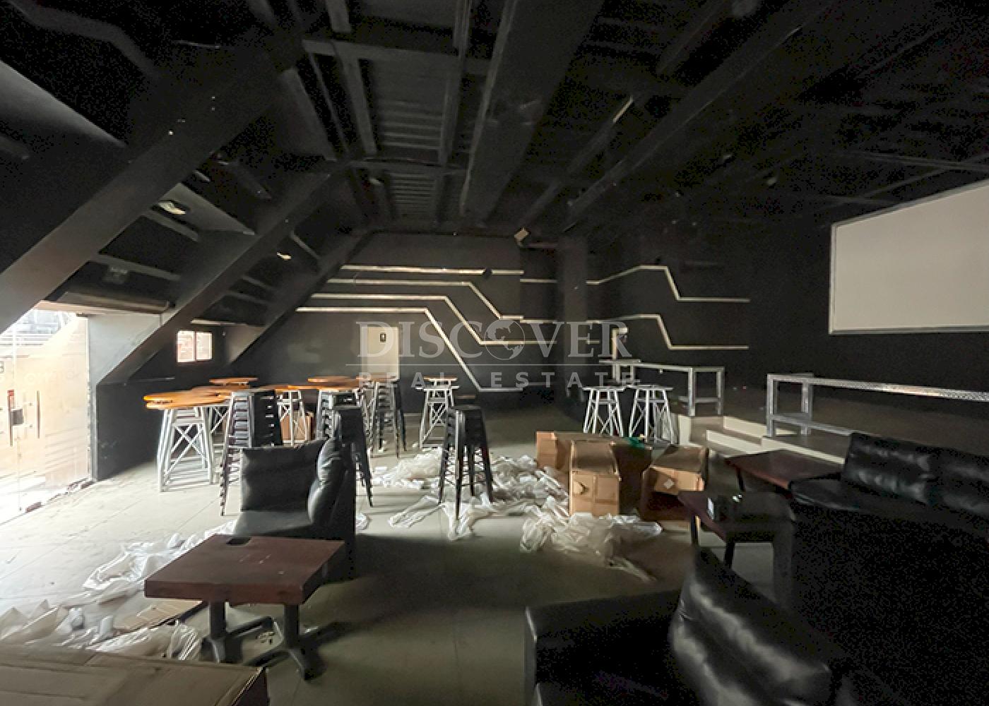  Commercial Property for Sale in Avenida Universitaria