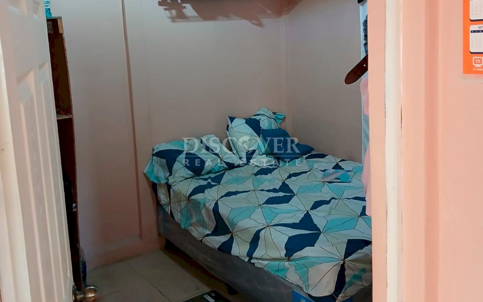  House for sale in Carretera Nueva a León - Residential Area