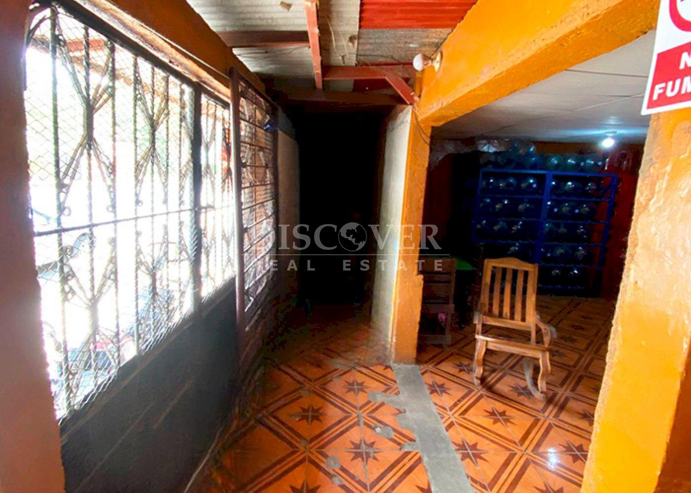 Cozy House for Sale in Jinotepe - Excellent Location and Conveniences