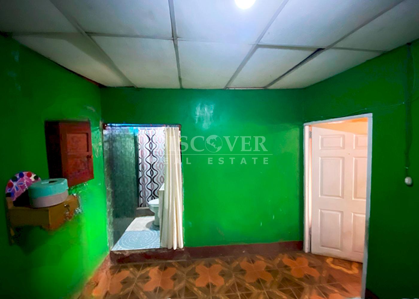 Cozy House for Sale in Jinotepe - Excellent Location and Conveniences