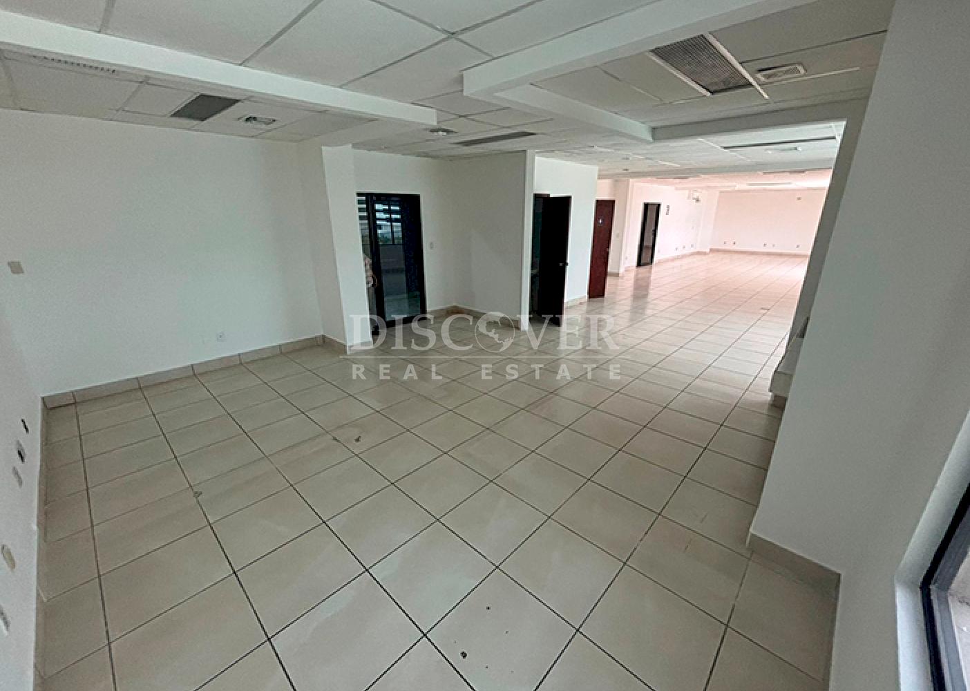  Module for rent in building located in Altamira 