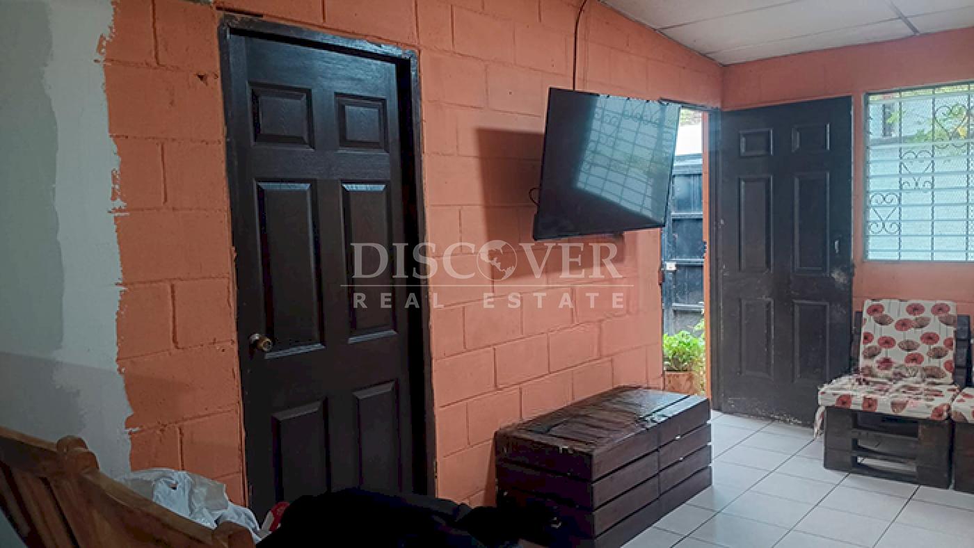  House with potential location for rent in Carretera Norte