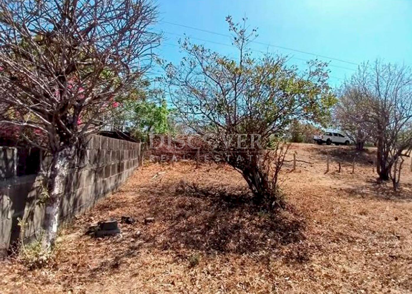  Ocean front lot with ocean view in Casares