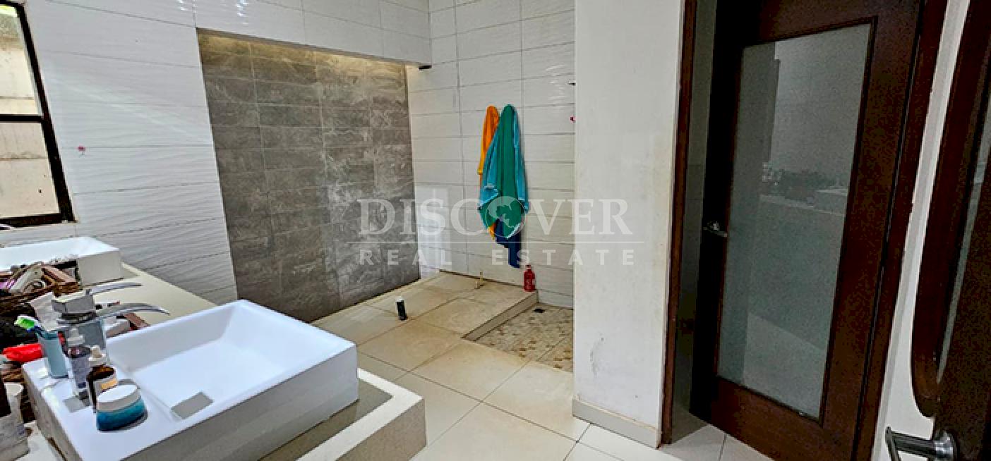  Comfortable house for sale in Las Colinas