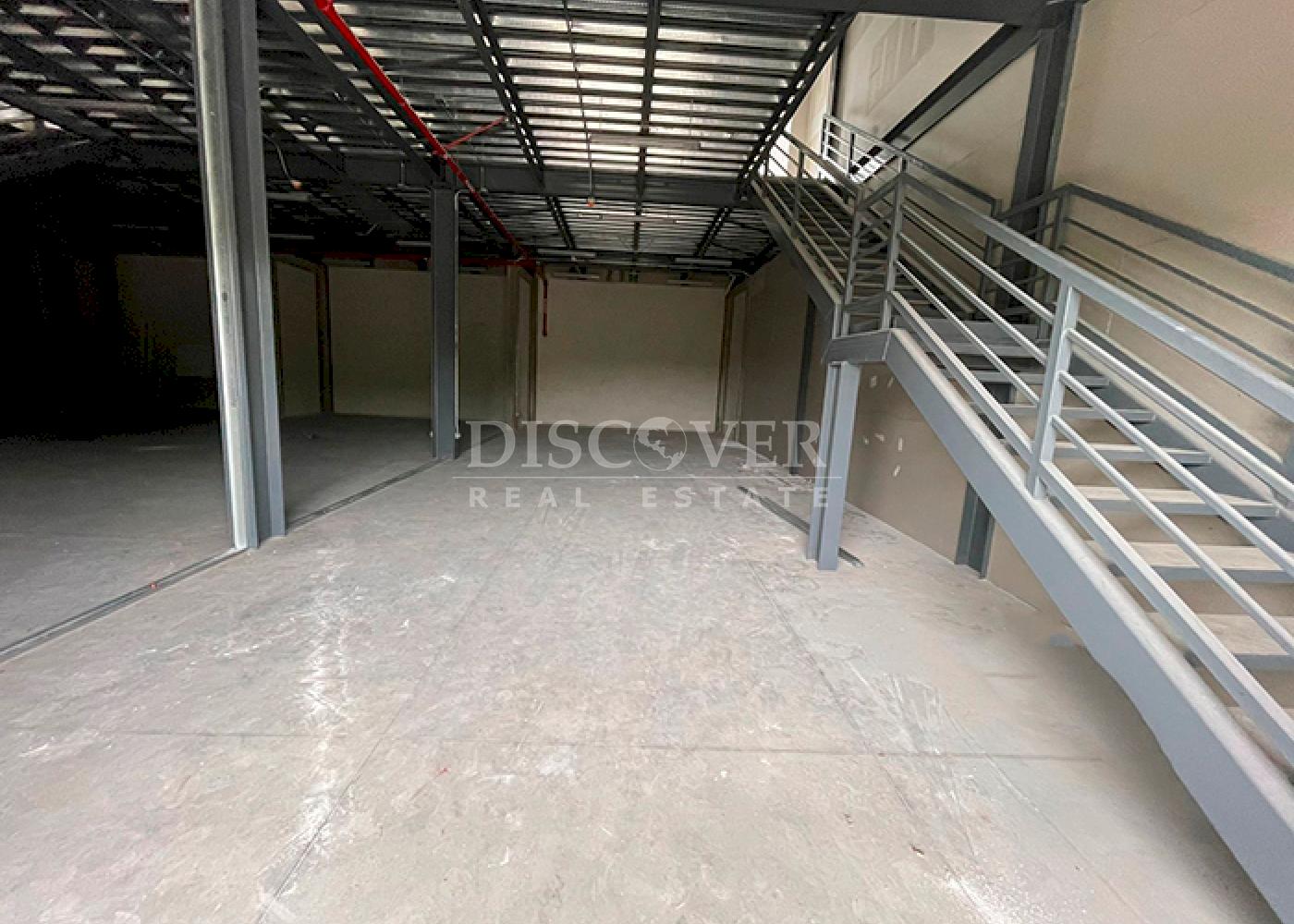  Office warehouses for rent - suburban track