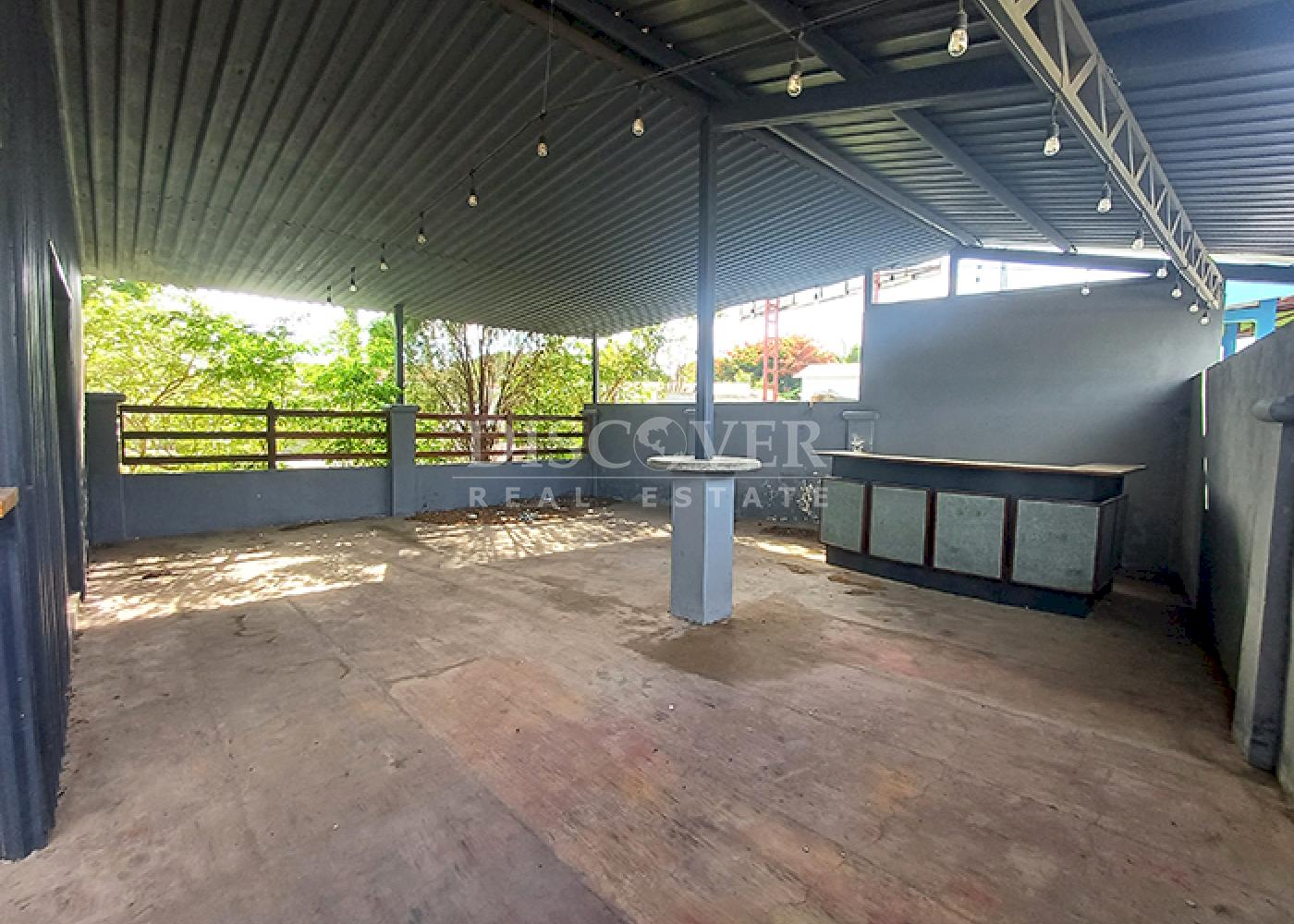  Commercial Module for rent in Plaza de Alto Movimiento - Carretera Nueva a León