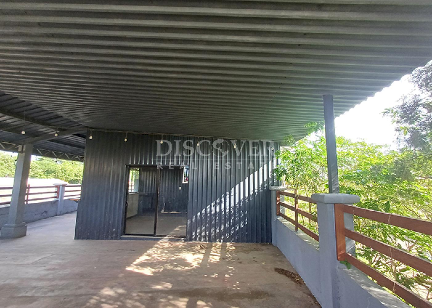  Commercial Module for rent in Plaza de Alto Movimiento - Carretera Nueva a León