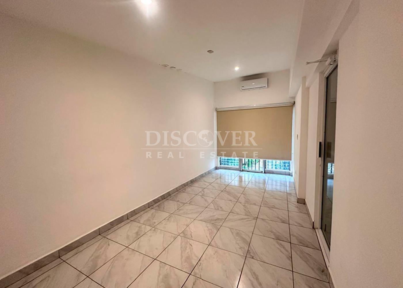  Spacious module for rent in Villa Fontana