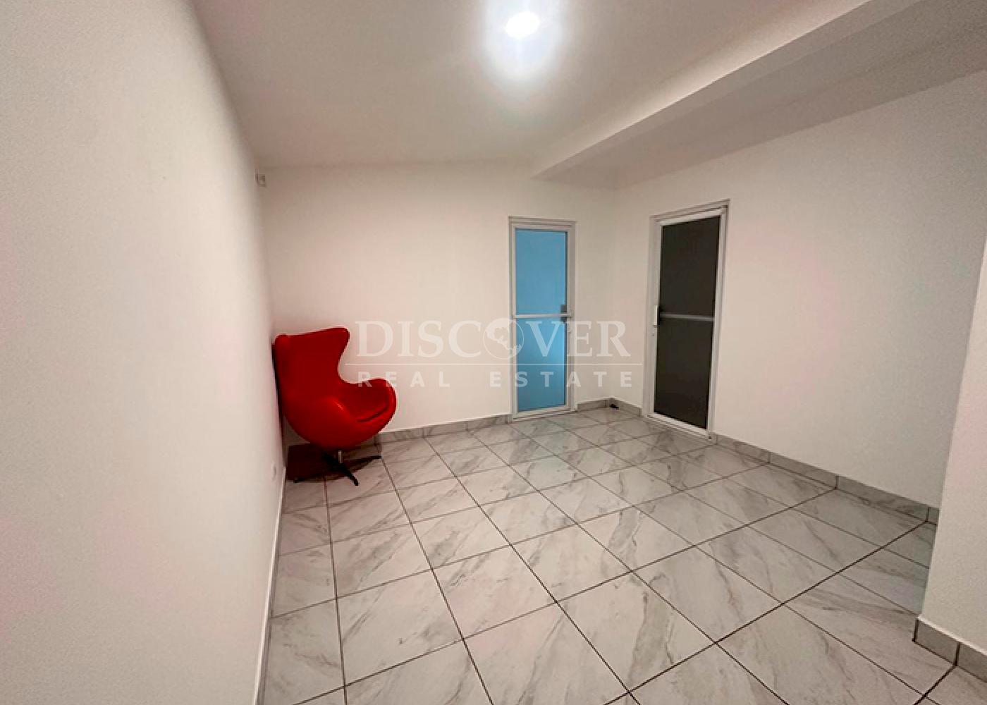  Spacious module for rent in Villa Fontana