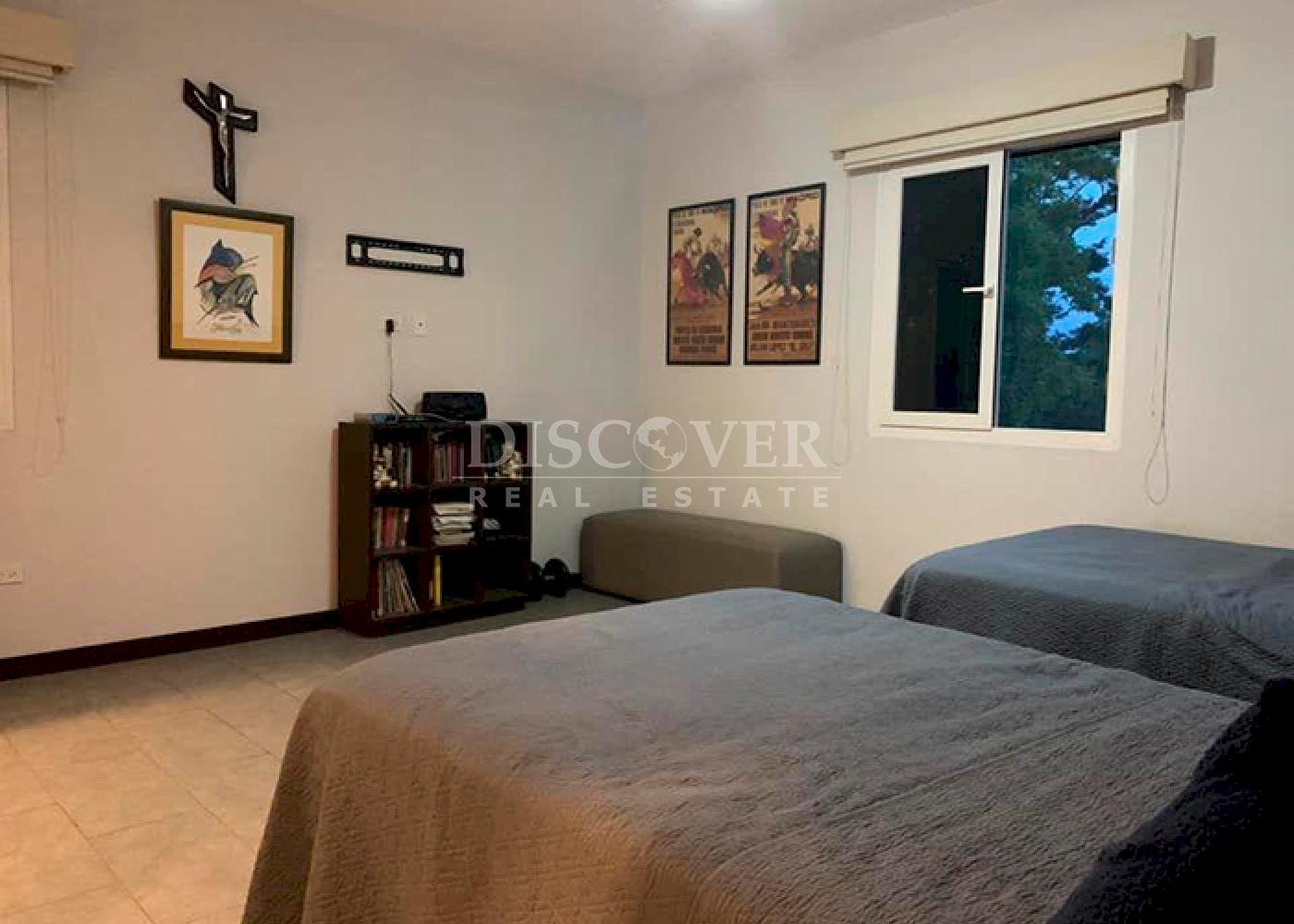  House with pool for sale in Santo Domingo