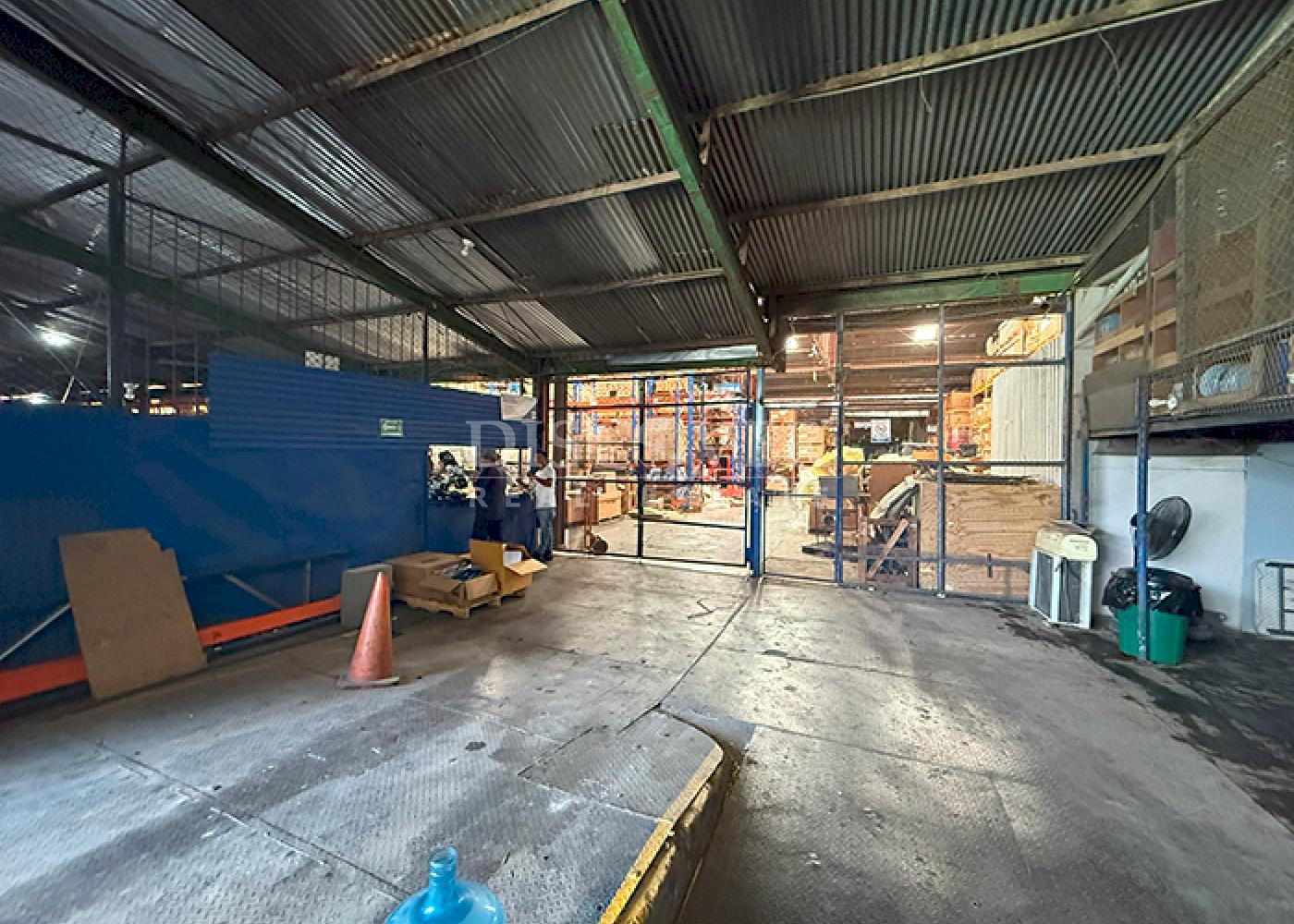  Warehouse for Sale/Rent in a Commercial Area of Managua
