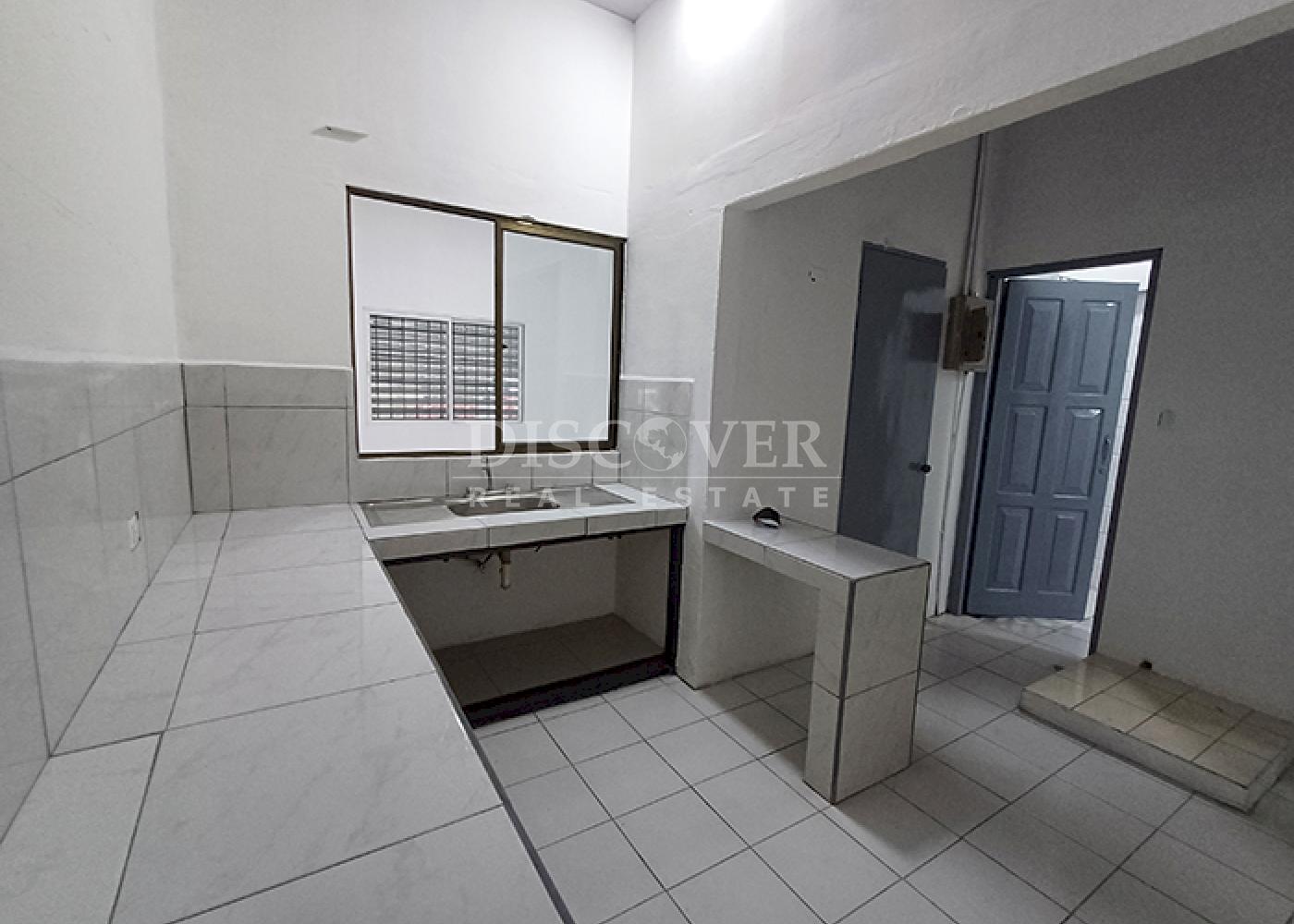  Spacious module for rent in Altamira