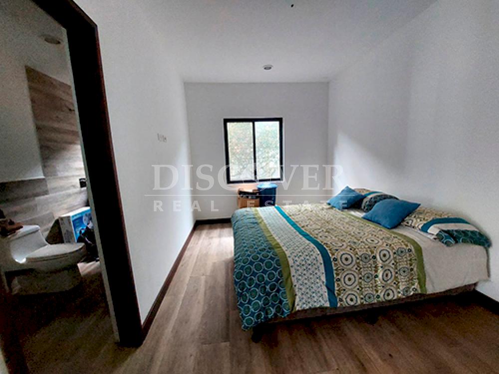 House for sale in exclusive condominium in Santo Domingo