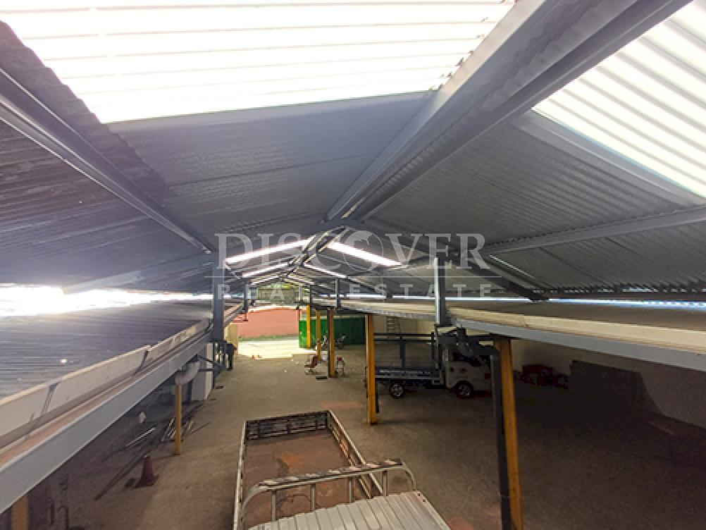  Warehouse for rent near the Rotonda El Periodista area