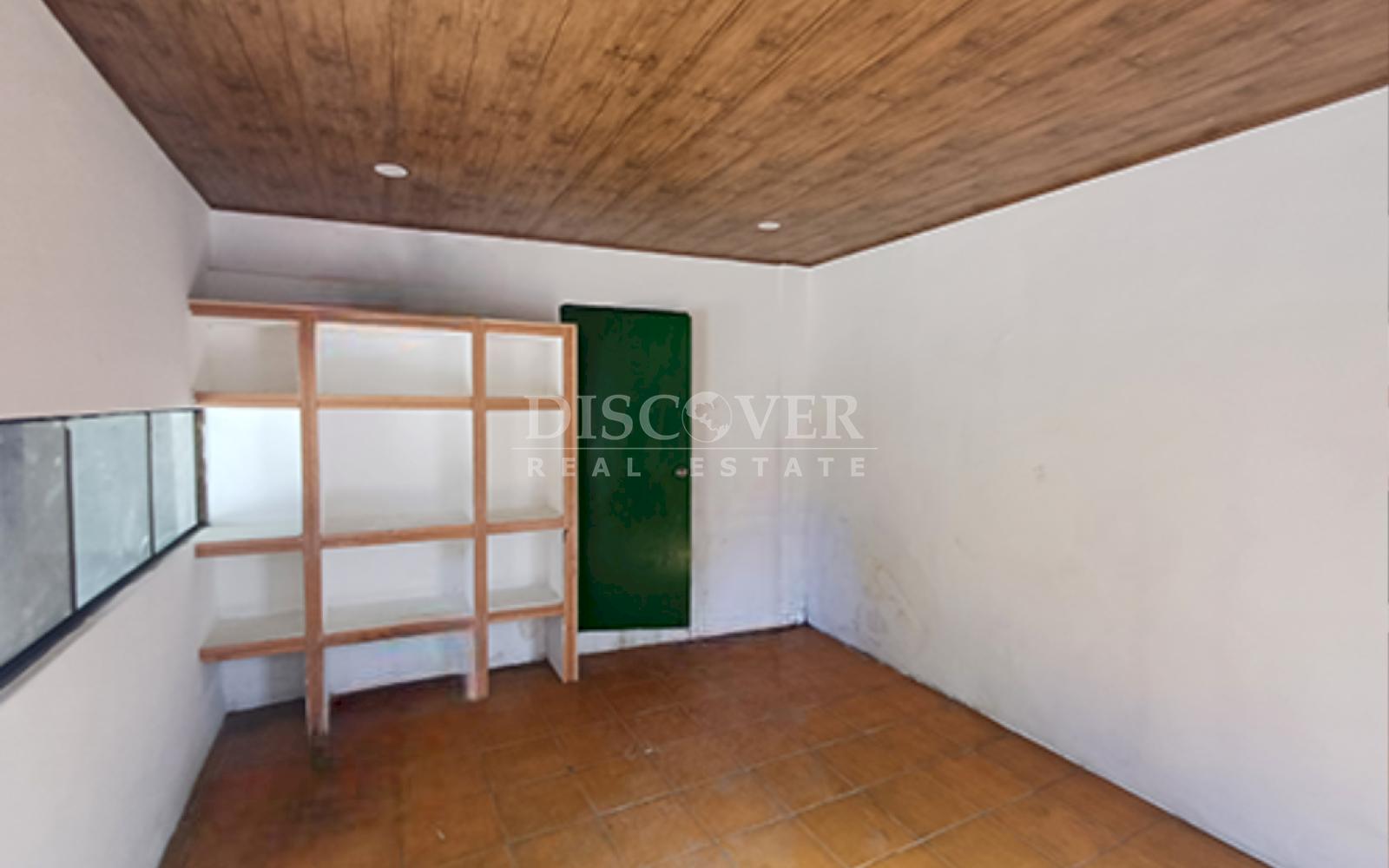  Warehouse for rent near the Rotonda El Periodista area