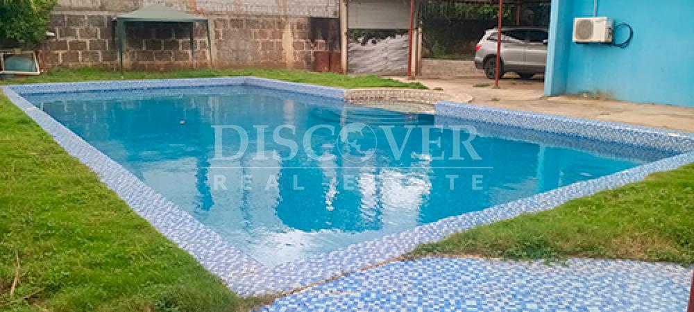  Spacious house with pool for rent - Altamira
