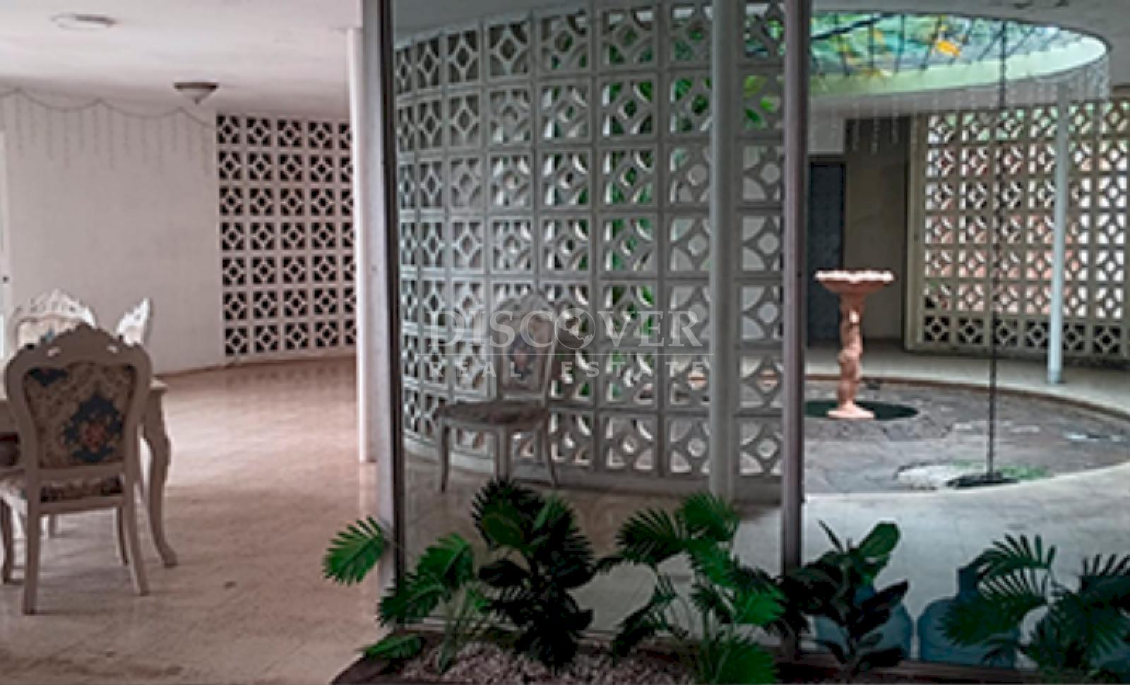  Spacious house with pool for rent - Altamira