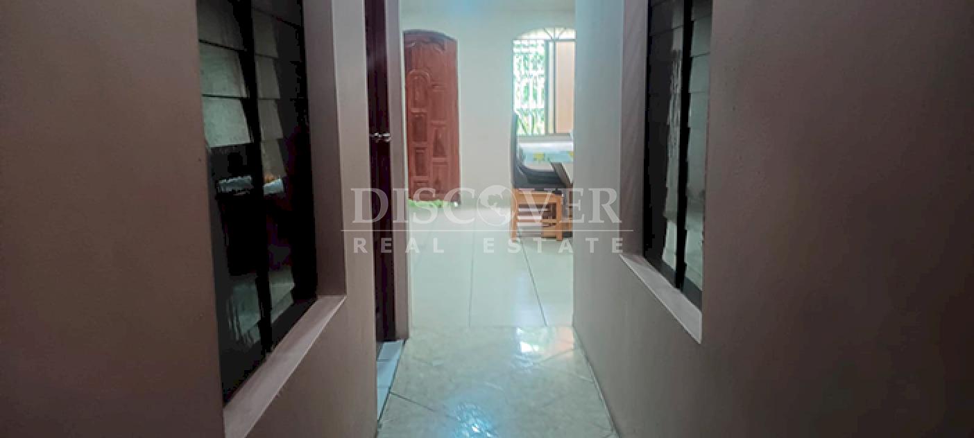 House with commercial potential for sale on Masaya Avenue