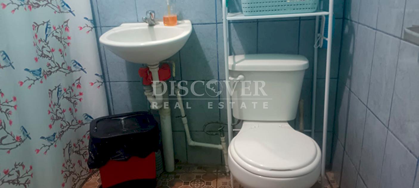 House with commercial potential for sale on Masaya Avenue