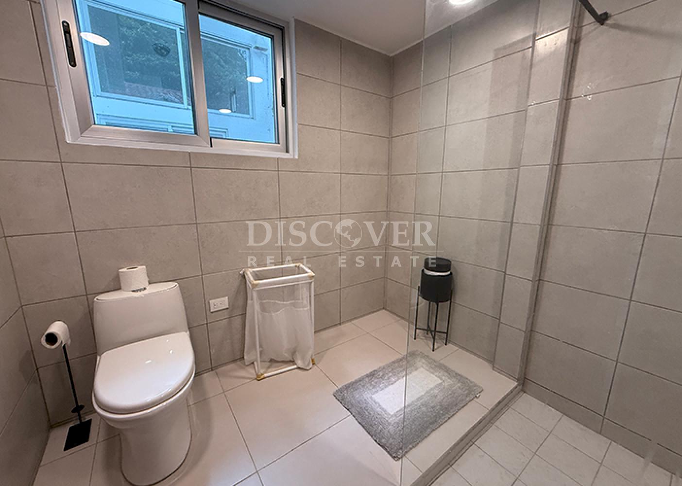  Furnished apartments in a condominium area on the road to Masaya